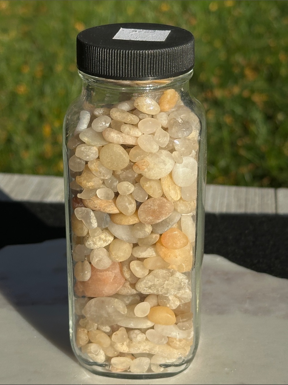 419 Grams Cape May Diamonds (Quartz Pebbles) Decorative Glass Jar